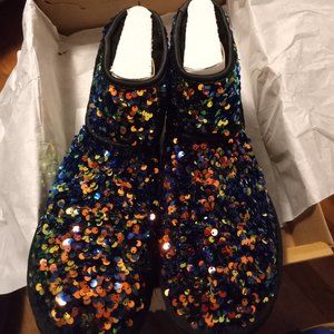 NEW UGGS MINI Stellar Sequin Size 10